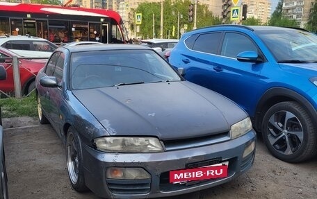 Nissan Skyline, 1996 год, 320 000 рублей, 7 фотография