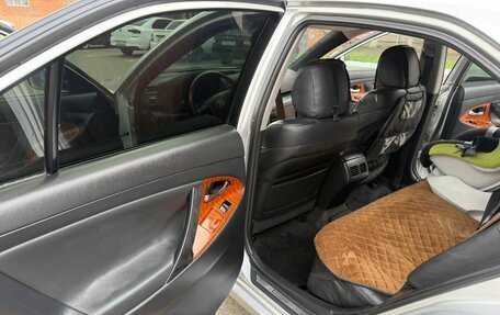 Toyota Camry, 2008 год, 800 000 рублей, 10 фотография