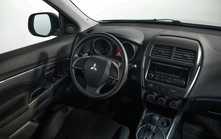 Mitsubishi ASX I рестайлинг, 2013 год, 1 099 000 рублей, 8 фотография