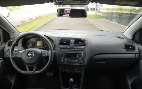 Volkswagen Polo VI (EU Market), 2017 год, 1 049 000 рублей, 11 фотография