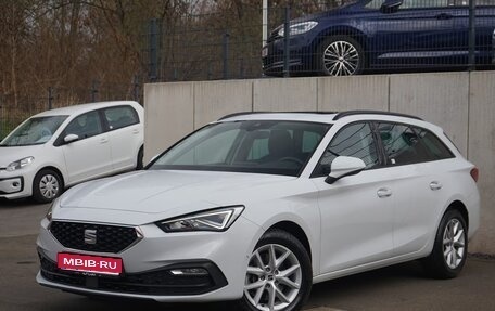 SEAT Leon IV, 2022 год, 2 960 000 рублей, 1 фотография