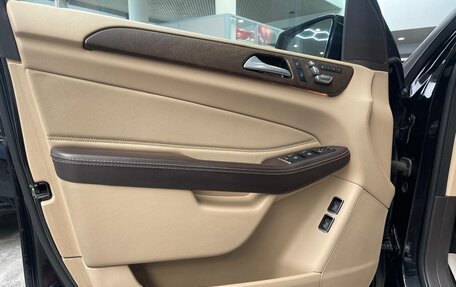 Mercedes-Benz GLS, 2016 год, 3 900 000 рублей, 14 фотография