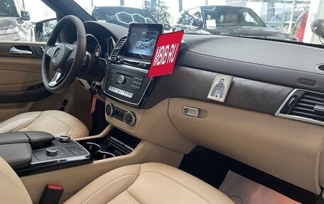 Mercedes-Benz GLS, 2016 год, 3 900 000 рублей, 23 фотография