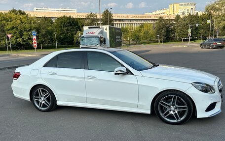 Mercedes-Benz E-Класс, 2014 год, 2 150 000 рублей, 4 фотография