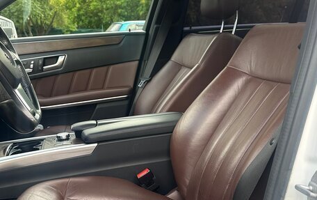 Mercedes-Benz E-Класс, 2014 год, 2 150 000 рублей, 14 фотография
