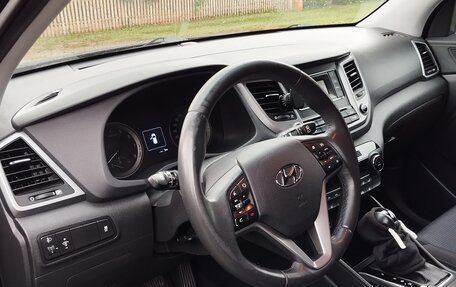 Hyundai Tucson III, 2018 год, 1 890 000 рублей, 13 фотография