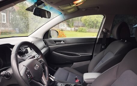 Hyundai Tucson III, 2018 год, 1 890 000 рублей, 17 фотография