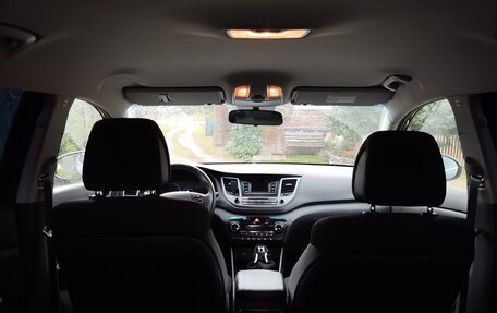 Hyundai Tucson III, 2018 год, 1 890 000 рублей, 21 фотография