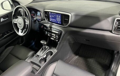 KIA Sportage IV рестайлинг, 2021 год, 2 999 800 рублей, 3 фотография