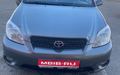 Toyota Matrix, 2005 год, 380 000 рублей, 1 фотография