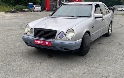 Mercedes-Benz E-Класс, 1998 год, 200 000 рублей, 1 фотография