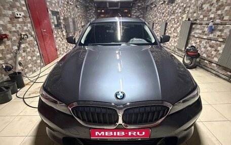 BMW 3 серия, 2021 год, 2 900 000 рублей, 1 фотография