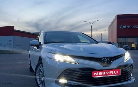 Toyota Camry, 2018 год, 3 500 000 рублей, 1 фотография