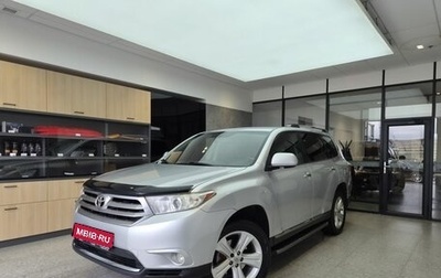 Toyota Highlander III, 2011 год, 1 890 000 рублей, 1 фотография