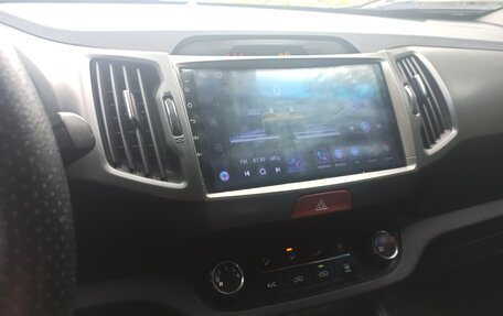 KIA Sportage III, 2011 год, 800 000 рублей, 3 фотография