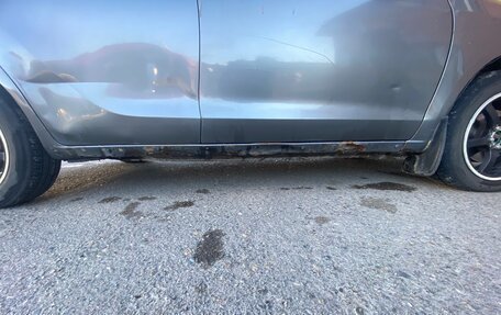 Toyota Matrix, 2005 год, 380 000 рублей, 6 фотография