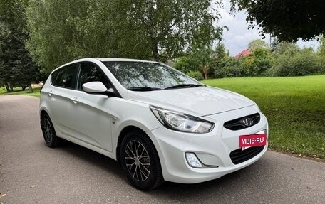 Hyundai Solaris II рестайлинг, 2013 год, 720 000 рублей, 10 фотография