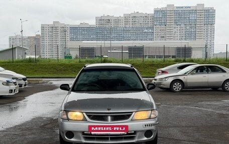 Nissan Wingroad III, 2001 год, 299 000 рублей, 2 фотография