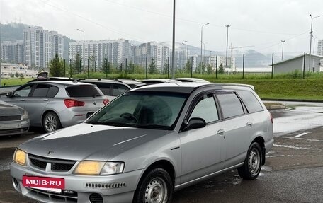 Nissan Wingroad III, 2001 год, 299 000 рублей, 3 фотография