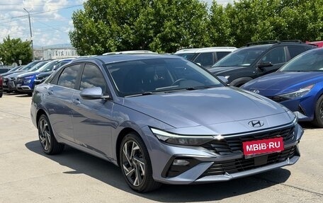 Hyundai Elantra, 2023 год, 1 760 000 рублей, 13 фотография