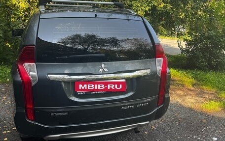 Mitsubishi Pajero Sport III рестайлинг, 2018 год, 2 850 000 рублей, 6 фотография