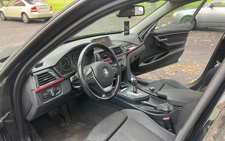 BMW 3 серия, 2013 год, 1 250 000 рублей, 13 фотография