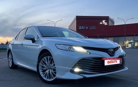 Toyota Camry, 2018 год, 3 500 000 рублей, 6 фотография
