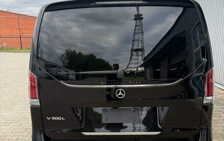 Mercedes-Benz V-Класс, 2024 год, 10 000 000 рублей, 2 фотография