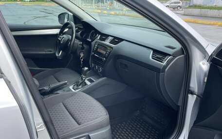 Skoda Octavia, 2017 год, 1 865 000 рублей, 32 фотография