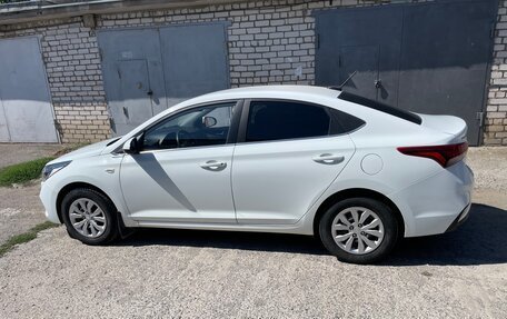 Hyundai Solaris II рестайлинг, 2019 год, 1 500 000 рублей, 9 фотография