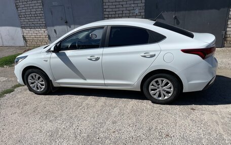 Hyundai Solaris II рестайлинг, 2019 год, 1 500 000 рублей, 7 фотография