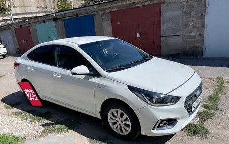 Hyundai Solaris II рестайлинг, 2019 год, 1 500 000 рублей, 2 фотография