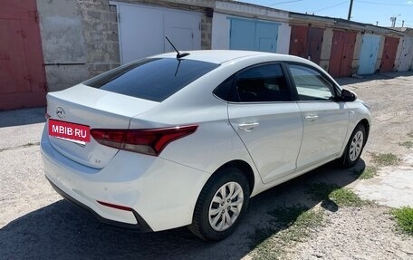 Hyundai Solaris II рестайлинг, 2019 год, 1 500 000 рублей, 5 фотография