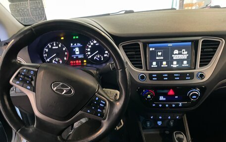 Hyundai Solaris II рестайлинг, 2019 год, 1 500 000 рублей, 13 фотография