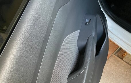 Hyundai Solaris II рестайлинг, 2019 год, 1 500 000 рублей, 16 фотография