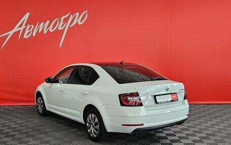 Skoda Octavia, 2017 год, 1 735 000 рублей, 3 фотография