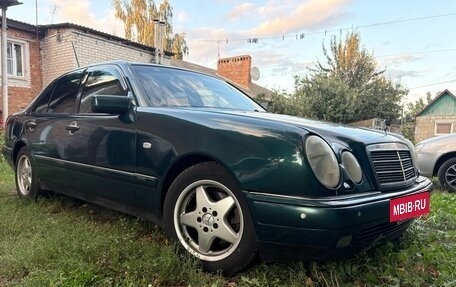 Mercedes-Benz E-Класс, 1998 год, 850 000 рублей, 17 фотография