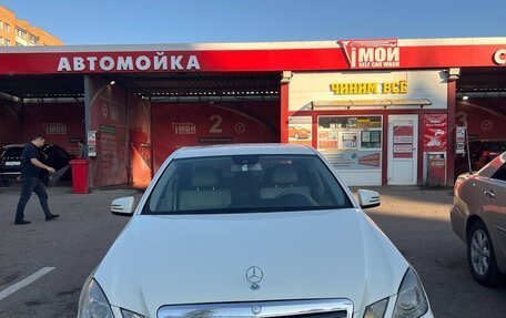 Mercedes-Benz E-Класс, 2011 год, 1 450 000 рублей, 5 фотография