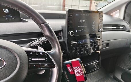 Hyundai Staria, 2022 год, 3 200 000 рублей, 9 фотография