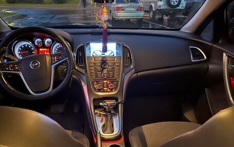 Opel Astra J, 2012 год, 800 000 рублей, 10 фотография