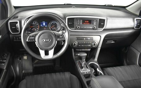 KIA Sportage IV рестайлинг, 2020 год, 1 980 200 рублей, 6 фотография