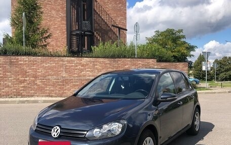 Volkswagen Golf VI, 2011 год, 850 000 рублей, 1 фотография