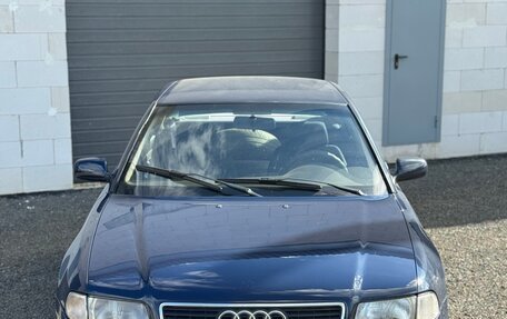 Audi A4, 1998 год, 220 000 рублей, 1 фотография