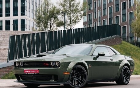 Dodge Challenger III рестайлинг 2, 2023 год, 14 500 000 рублей, 1 фотография