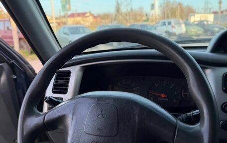Mitsubishi L200 III рестайлинг, 2005 год, 525 000 рублей, 7 фотография
