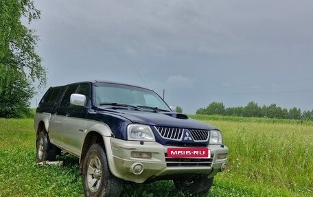 Mitsubishi L200 III рестайлинг, 2005 год, 525 000 рублей, 23 фотография