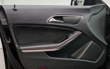 Mercedes-Benz CLA, 2017 год, 1 490 000 рублей, 27 фотография