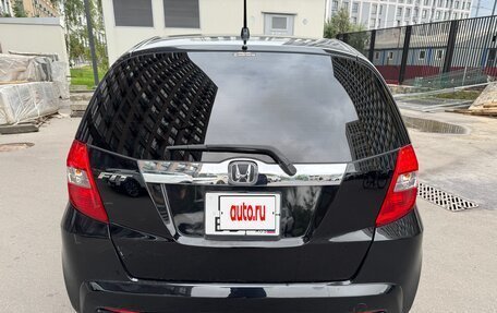 Honda Fit III, 2011 год, 720 000 рублей, 4 фотография