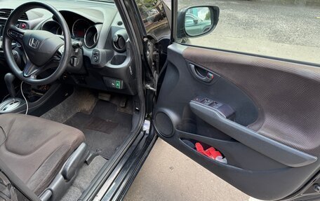 Honda Fit III, 2011 год, 720 000 рублей, 12 фотография
