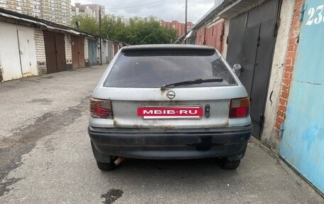 Opel Astra F, 1993 год, 50 000 рублей, 3 фотография